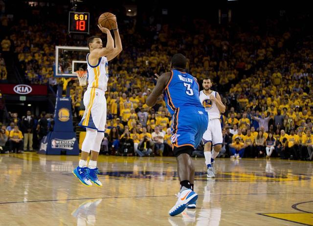 罗马诺：霍尔将在周二进行体检，转会费为2500万+400万英镑（罗马诺：霍尔周二接受体检，转会费2500万英镑+400万附加条款）