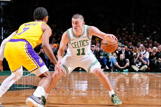 斯帕莱蒂：首发能直观了解热格罗瓦的表现，戴维需要继续提升（斯帕莱蒂：安排热格罗瓦首发便于评估其发挥，戴维仍需继续提高）