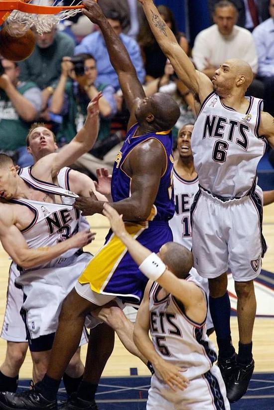 万项：首场比赛给自己打8.5分；开门红的意义相当重大（万项：首秀自评8.5分；首战告捷意义非凡）